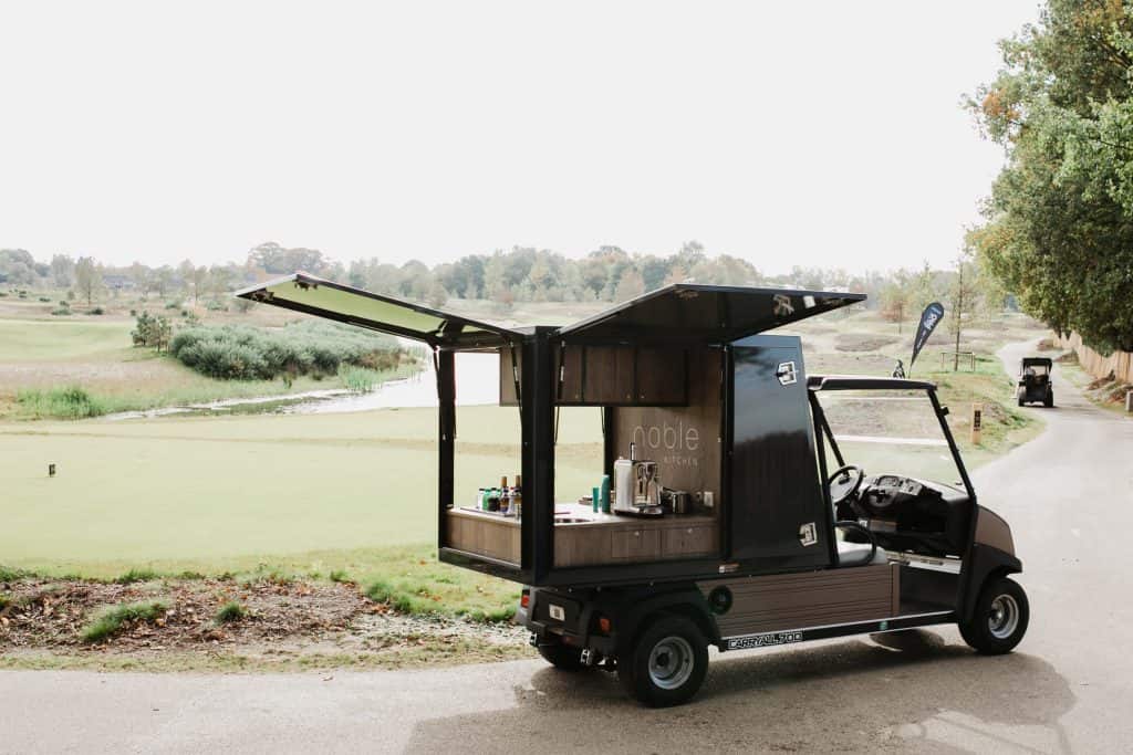 Restaurant Noble case - Custom-made coffee truck - Food Truck Company