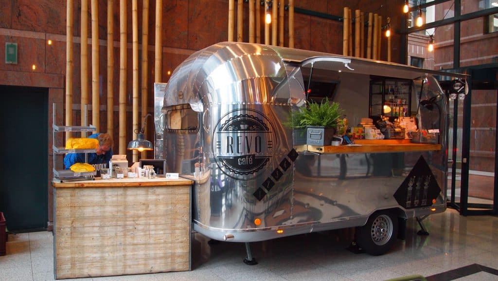 Compass Group case - Revival food trailer - Food Truck Company