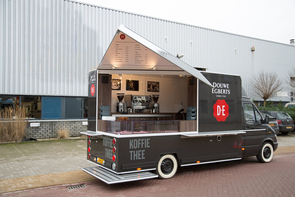 Douwe Egberts case - Cafe-on-wheels coffee truck - Food Truck Company